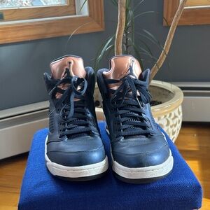 Jordan Men's Blue and Copper Sneakers